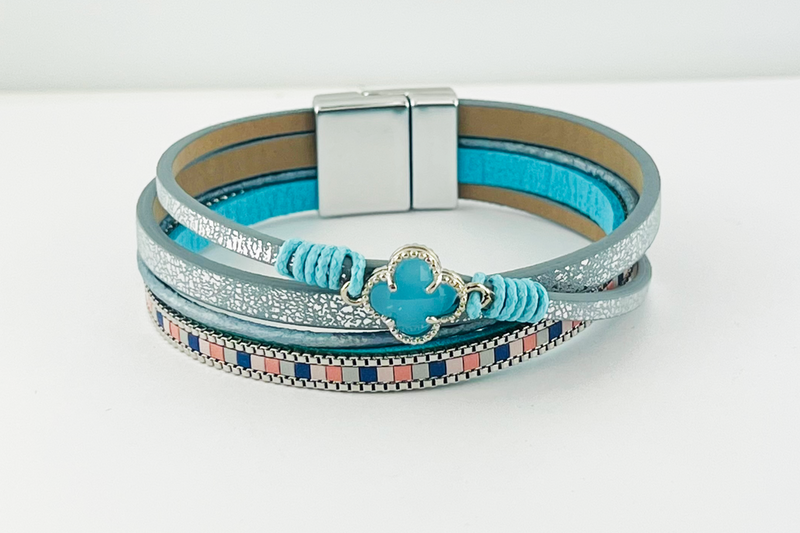 Narrow leather magnetic bracelet