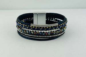 Wide magnetic bracelet