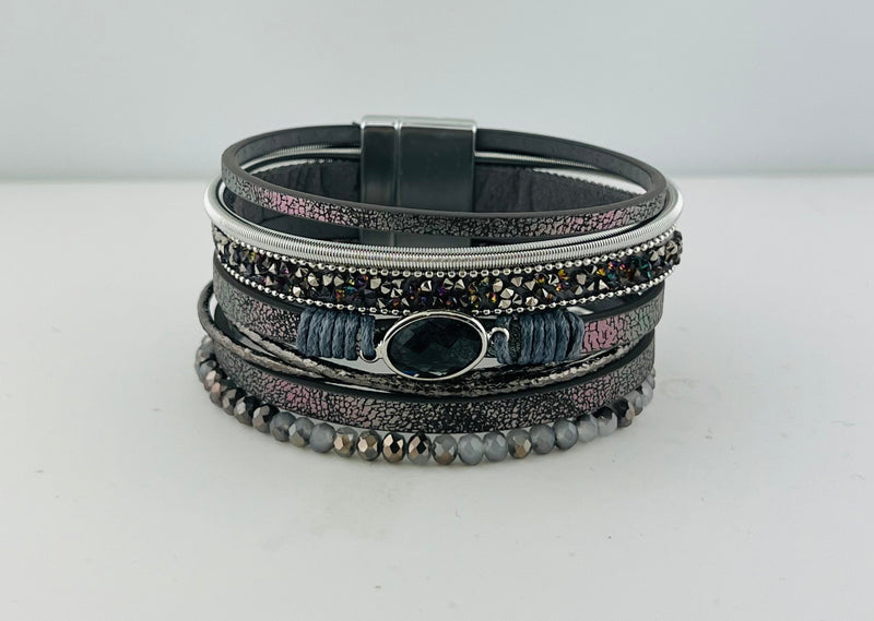 Wide leather magnetic bracelet