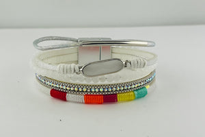 Wide magnetic bracelet