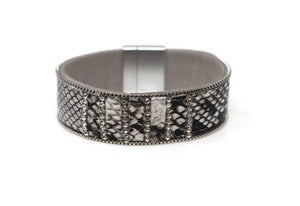 Fashion leather snake skin print bracelets with Magnetic clasp