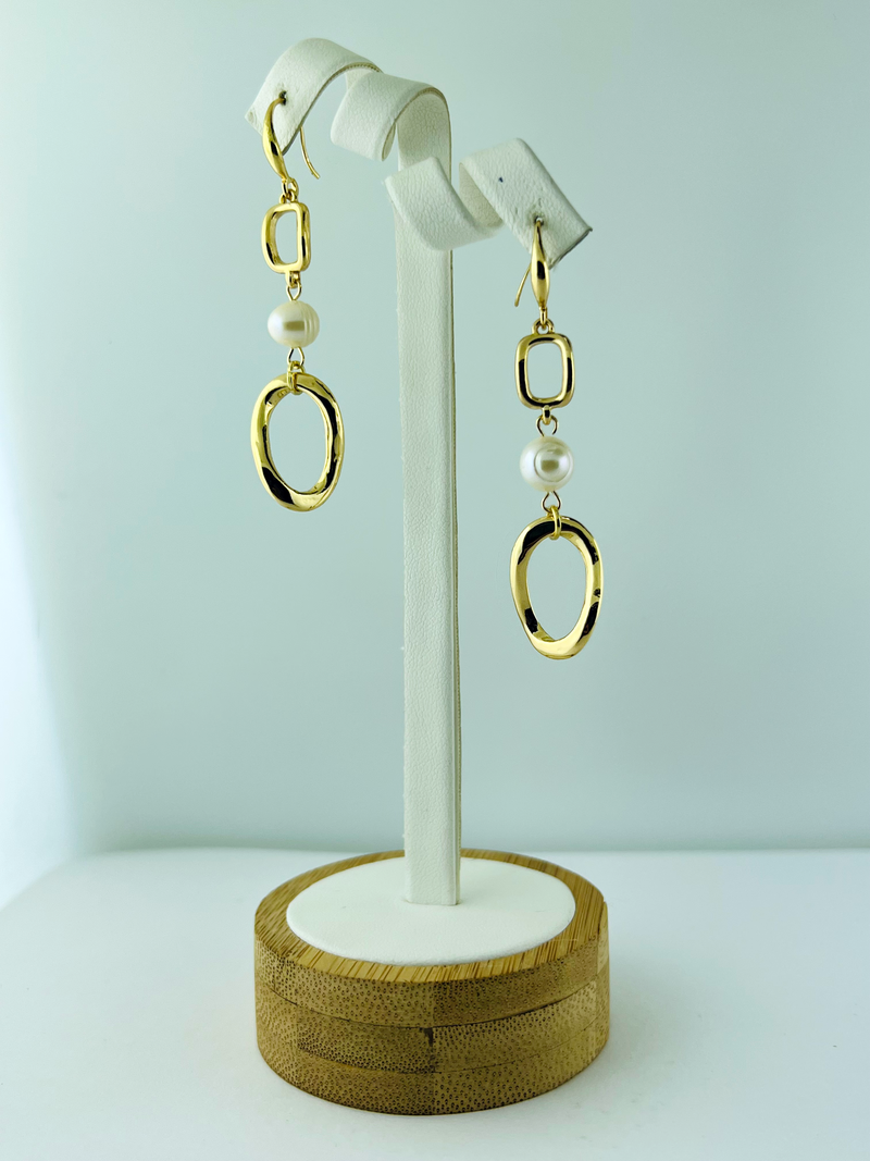 Dangle Earring